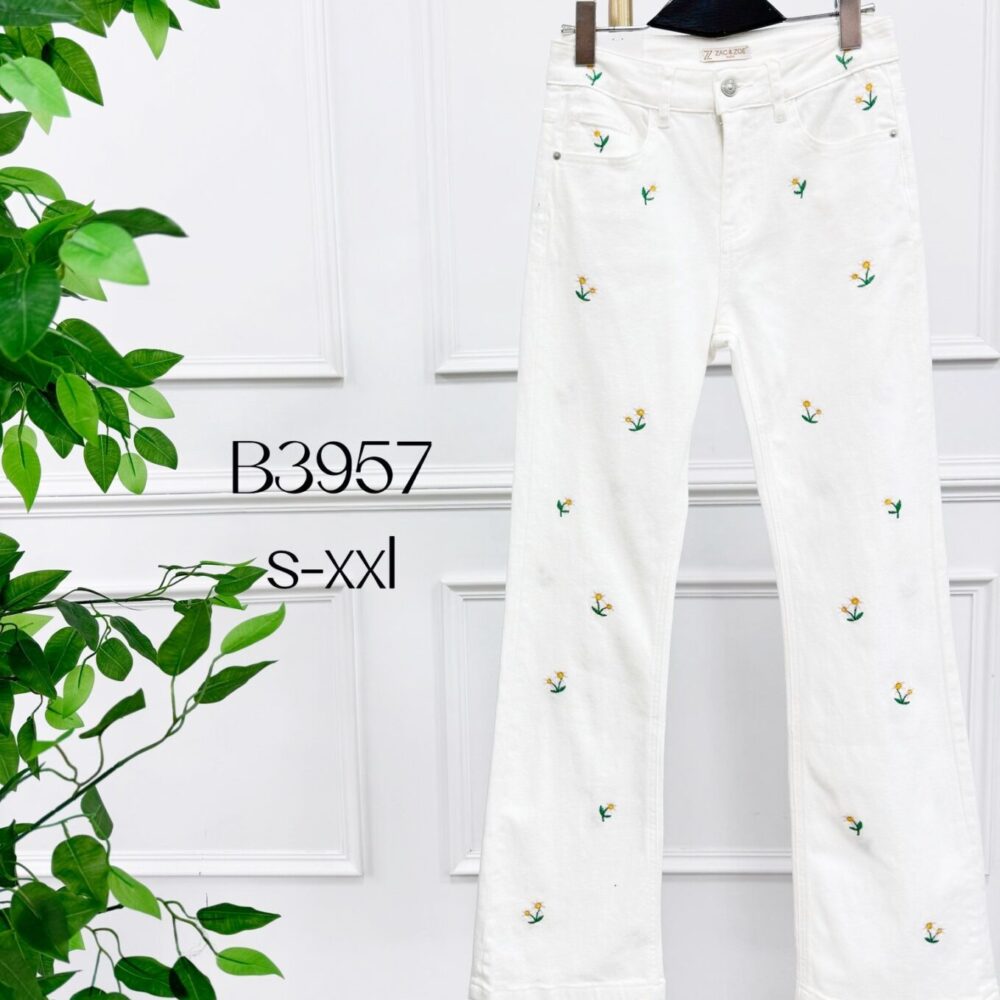 Pantalón vaquero blanco Margaritas bordadas