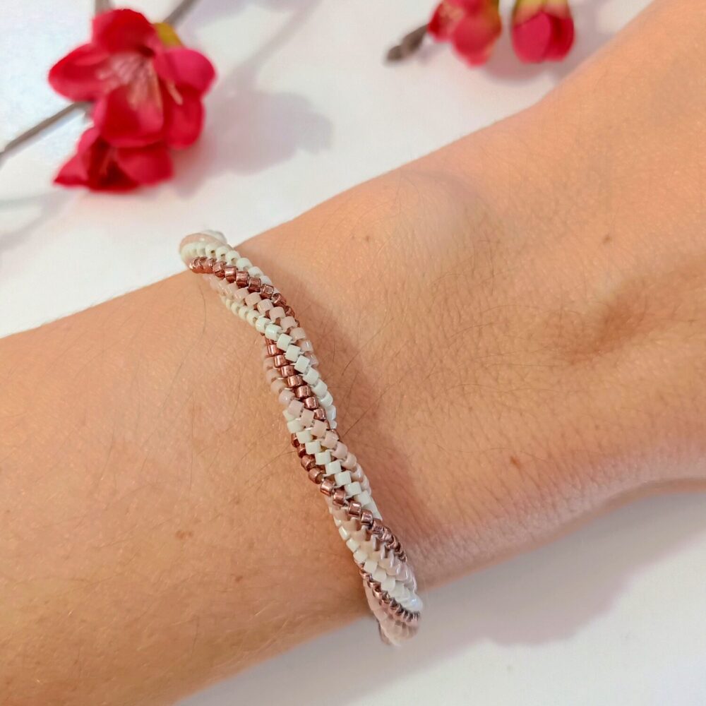 Pulsera espiral delica Miyuki (marrón)