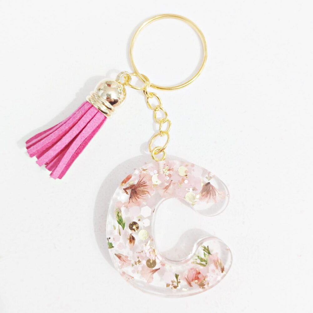 Llavero resina Letra C