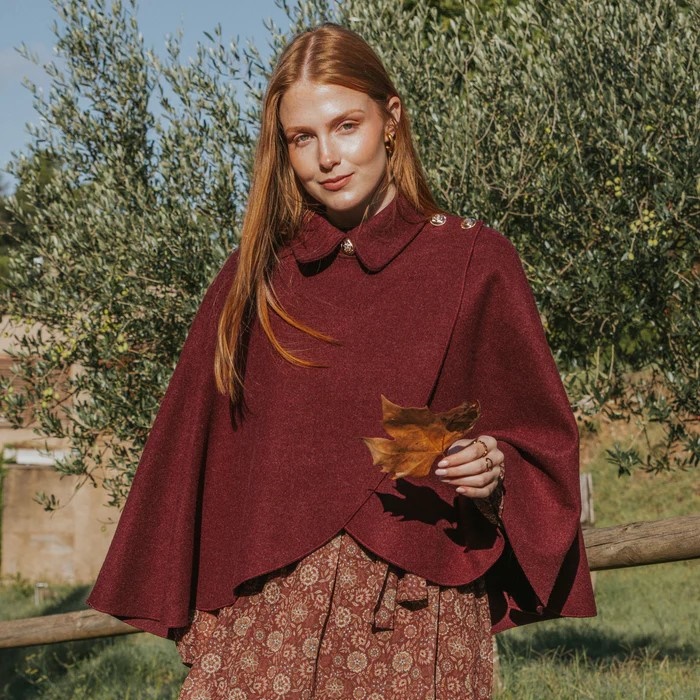 Capa Carolina granate