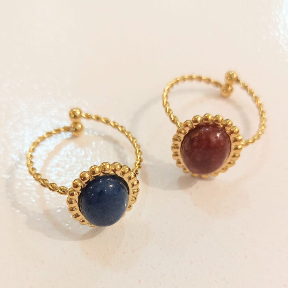 Alternative view of Anillo ajustable corona (granate)