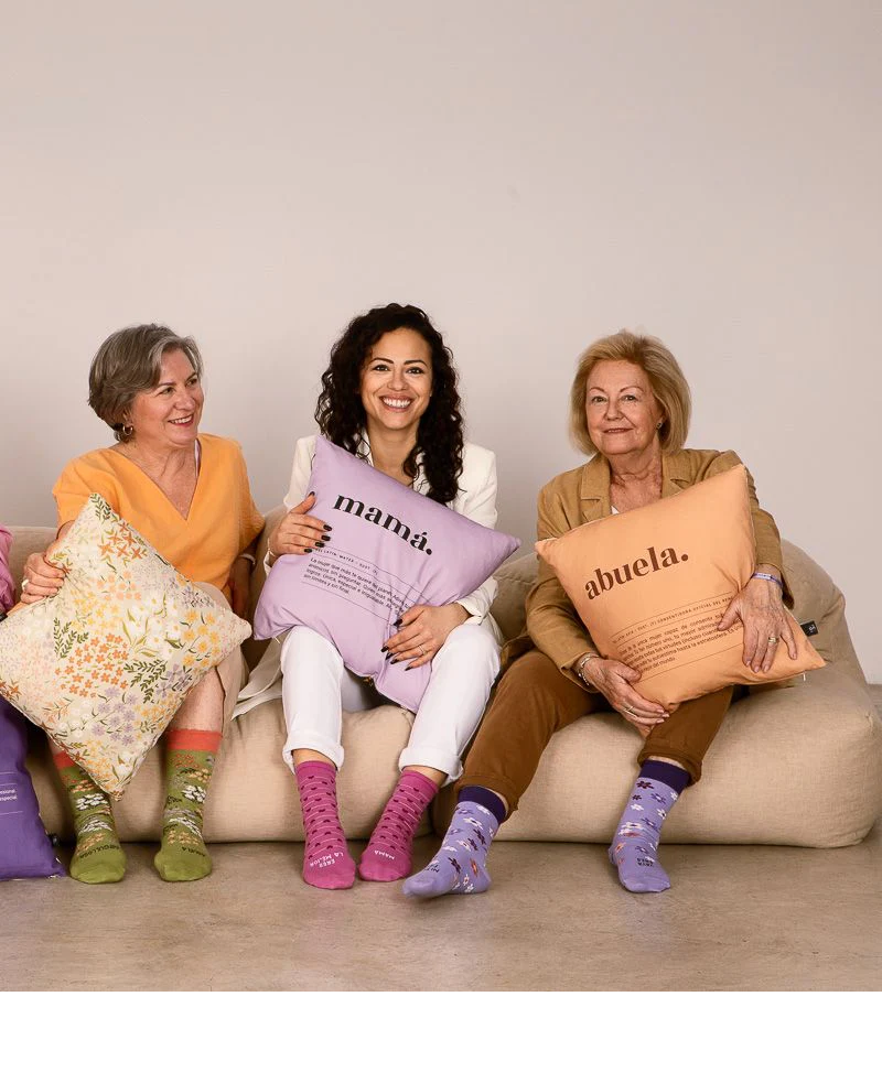 Alternative view of Funda cojín "Mamá"