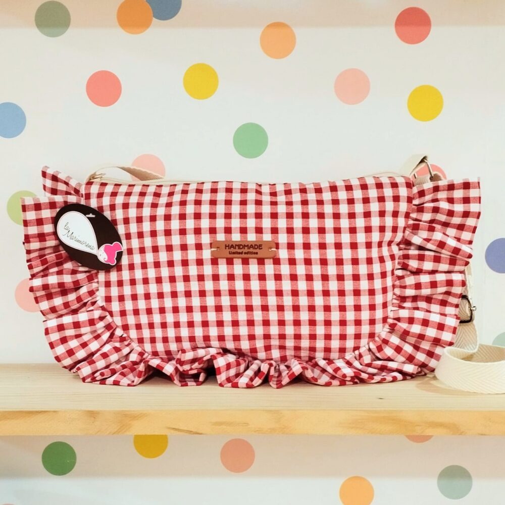 Bolso media luna volantes (vichy rojo)