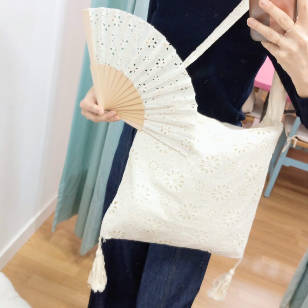 Alternative view of Bolso Ibiza