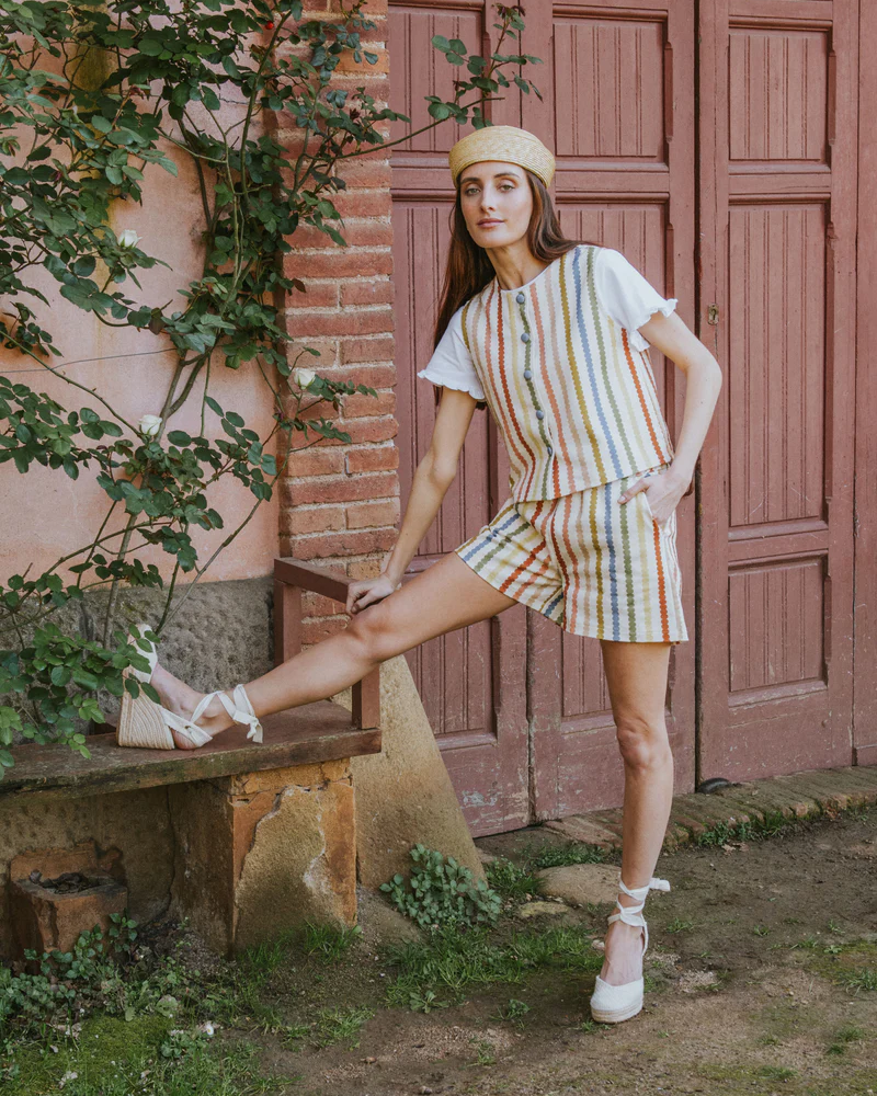 Short Vega rayas de colores