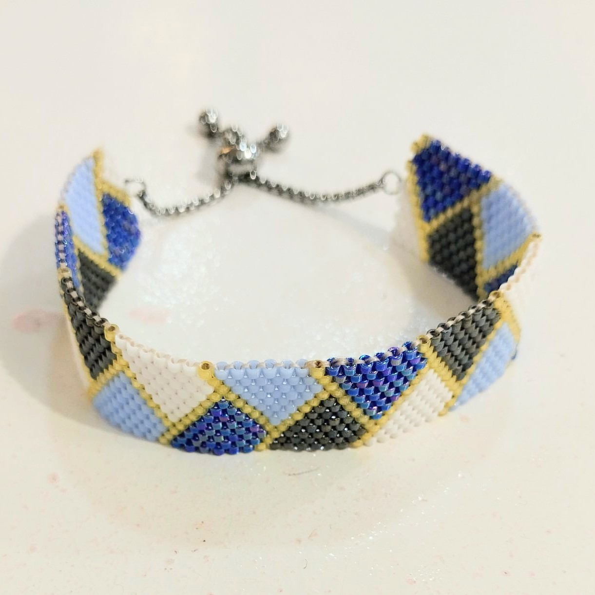 Brazalete triángulos ajustable delica Miyuki - Imagen 2