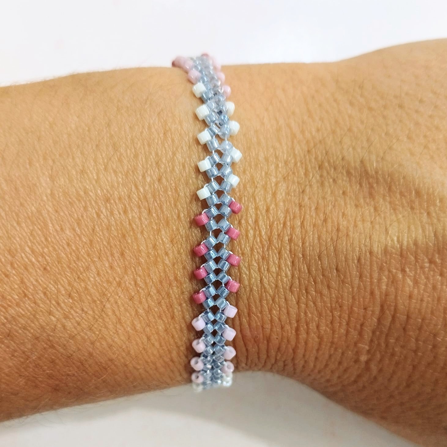 Pulsera ajustable espiga delica Miyuki (rosa/plateado)
