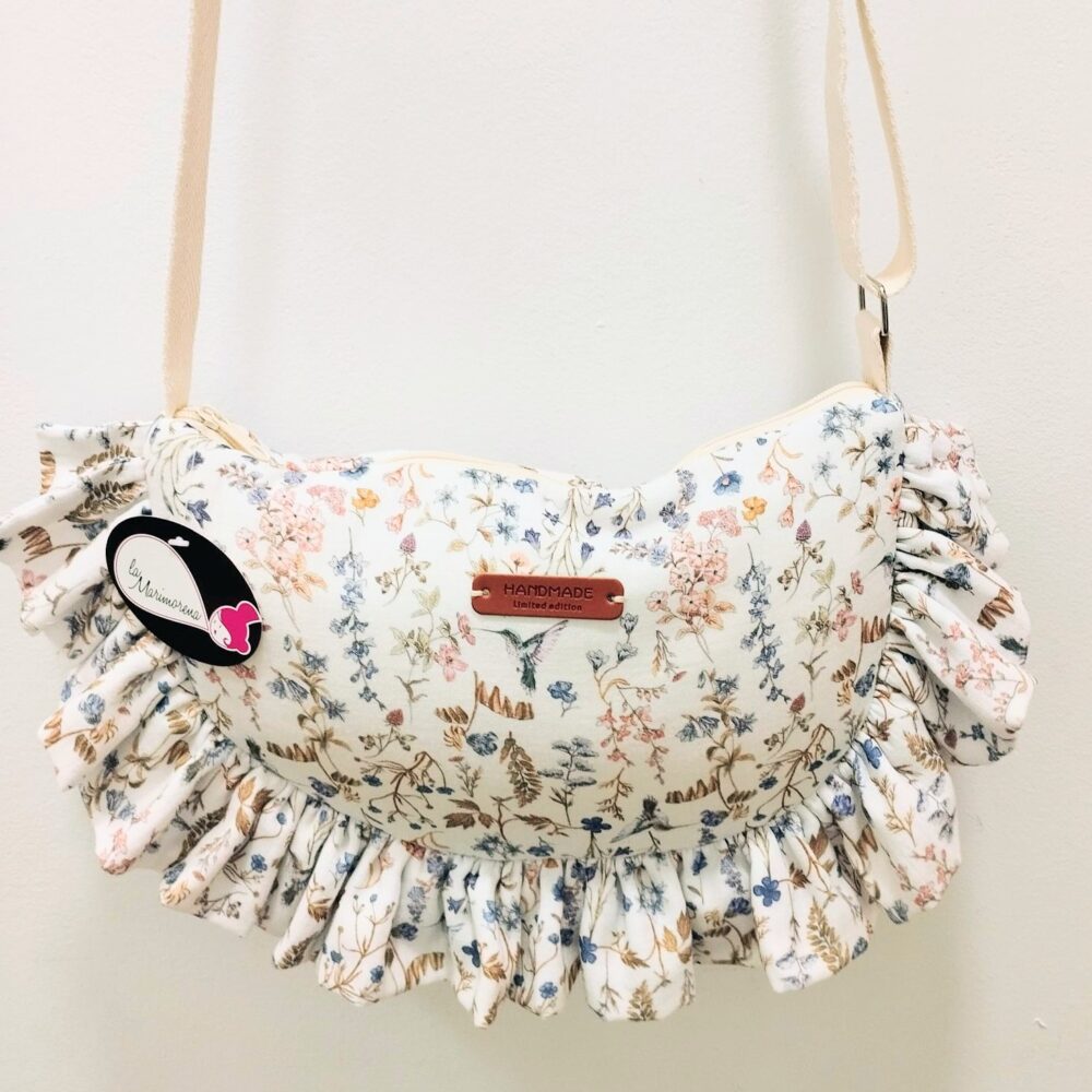 Bolso media luna (flores blanco)