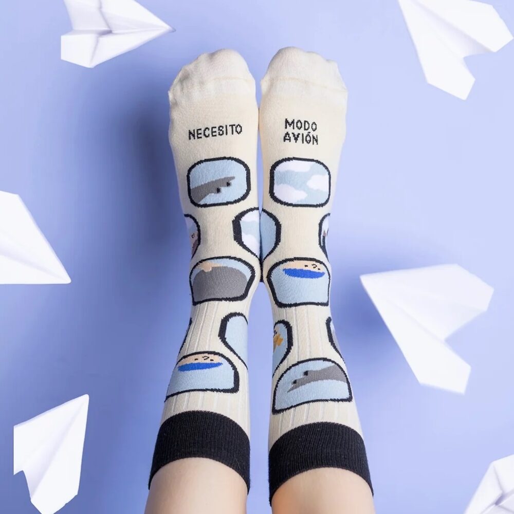 Calcetines "Necesito modo avión" ♡