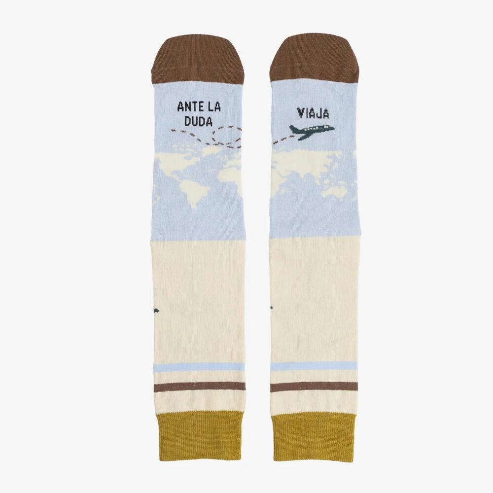 Calcetines "Ante la duda, viaja" ♡
