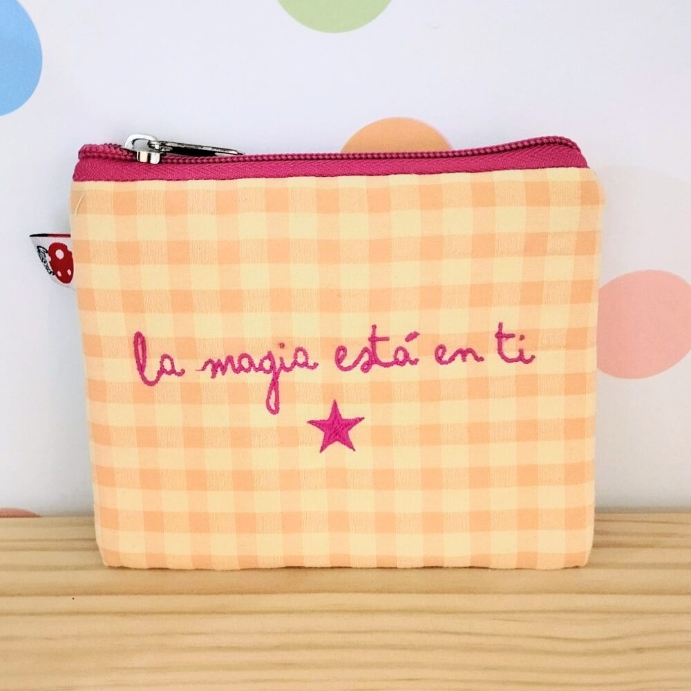 Alternative view of Monedero "La magia está en tí" (naranja)