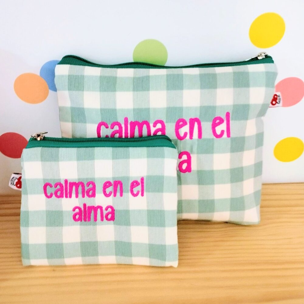 Alternative view of Monedero o Neceser "Calma en el alma" (Verde agua)