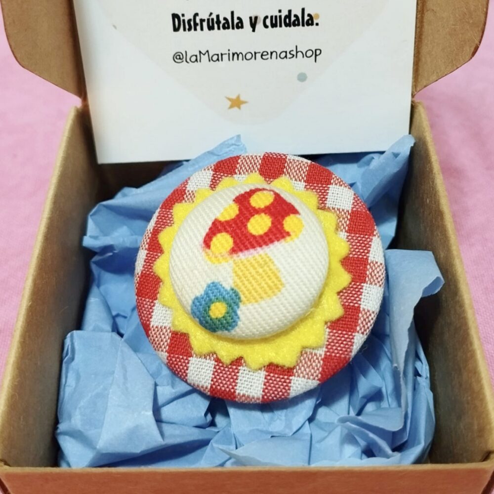 MiniBroche botón setita roja y amarilla