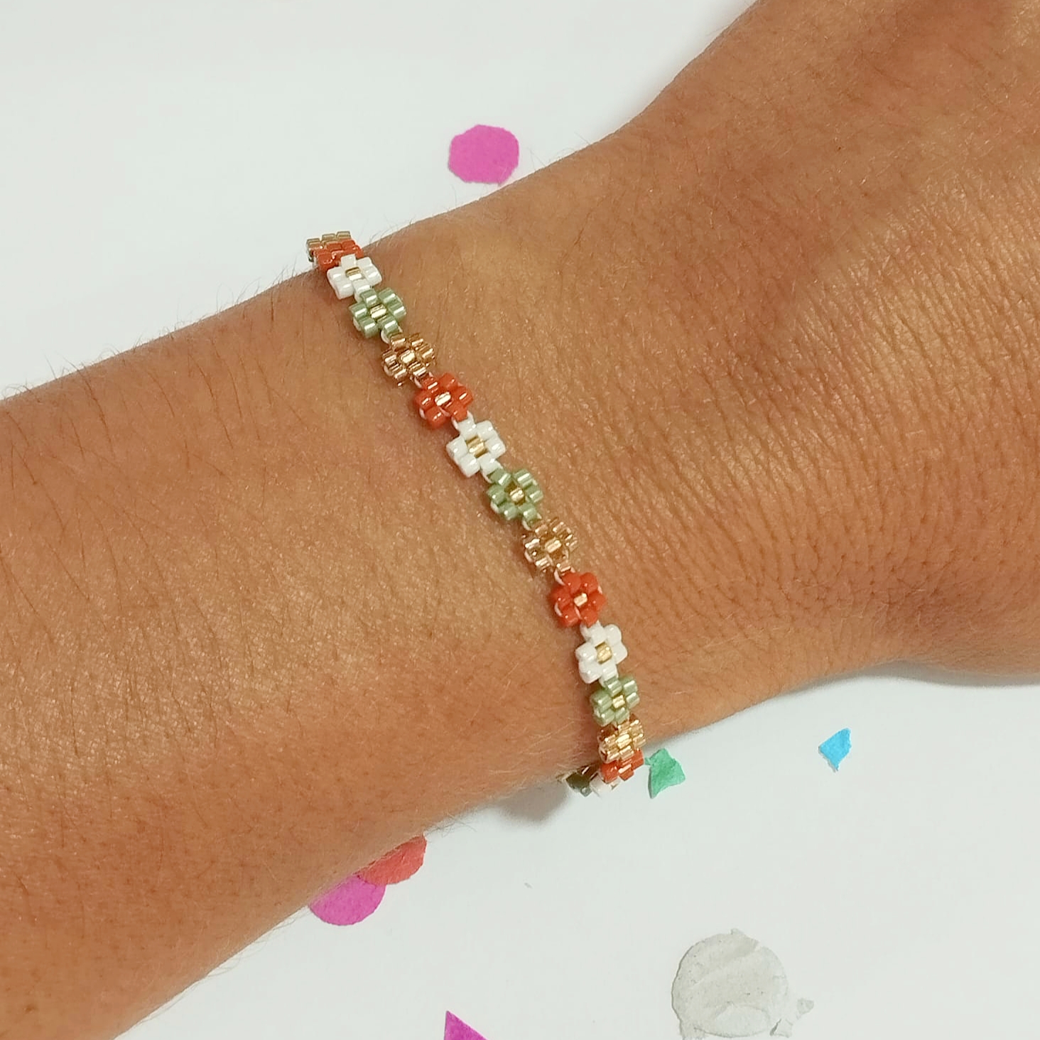 Pulsera margaritas fina delica Miyuki (verde/mostaza)