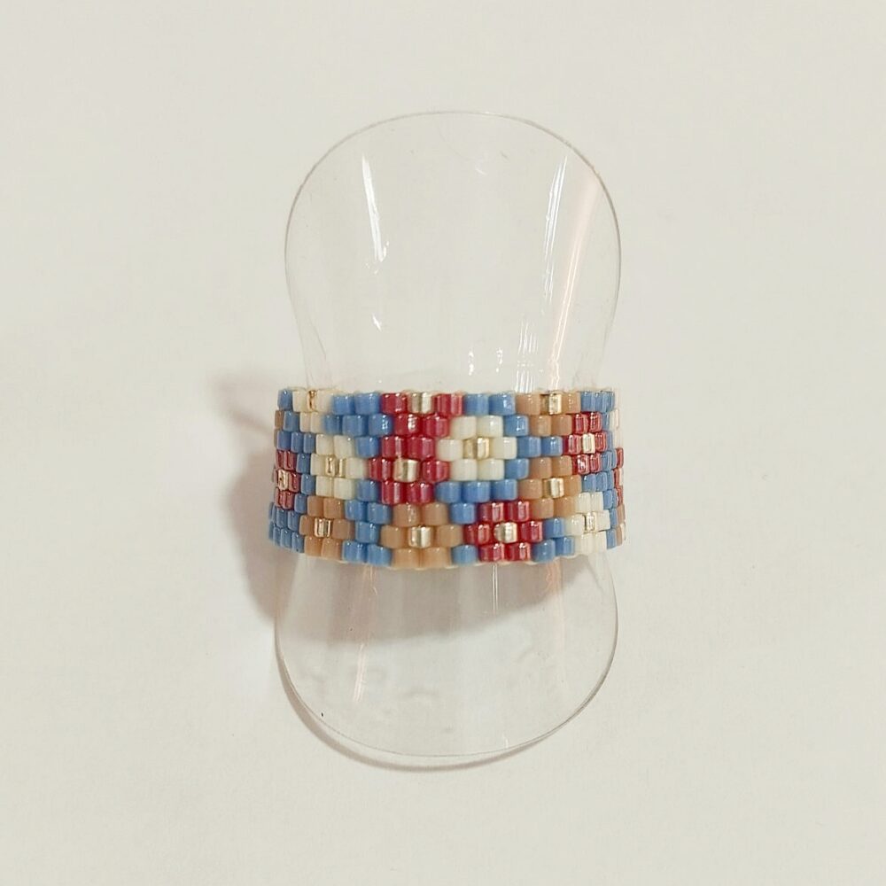 Alternative view of Anillo margaritas delica Miyuki (azul/magenta)