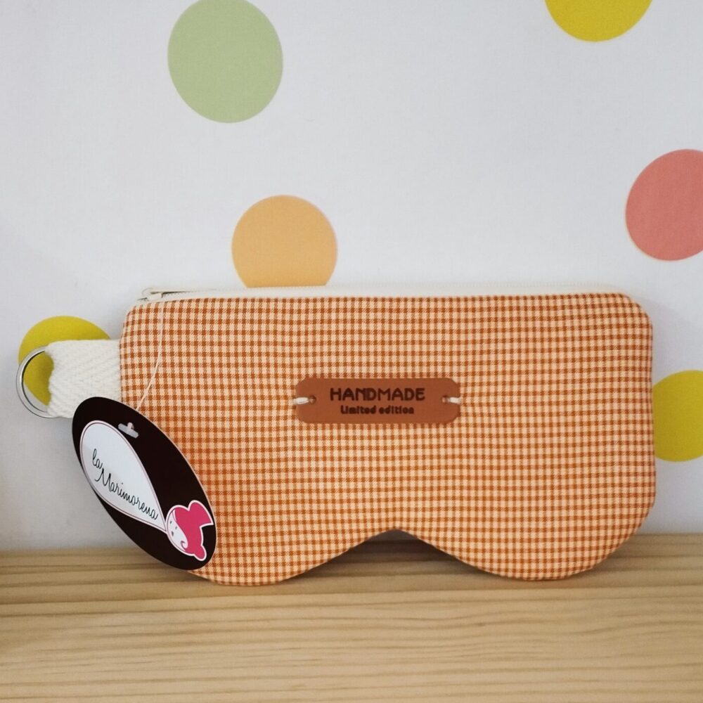 Funda gafas (cuadritos naranja)