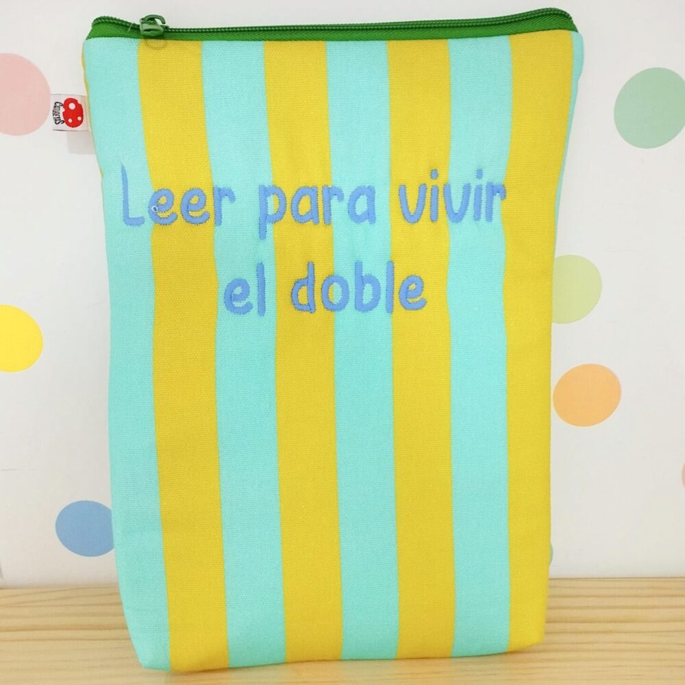 Funda libro o tablet "Leer para vivir el doble"