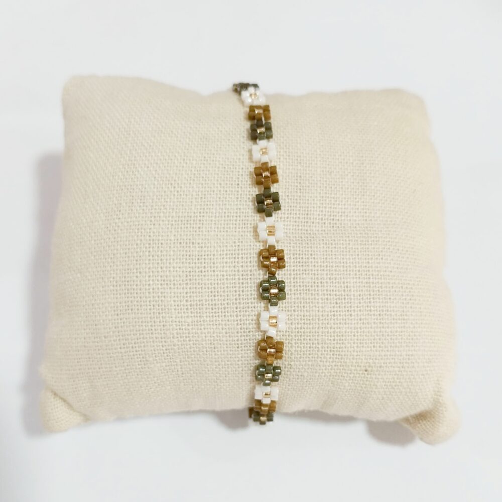 Alternative view of Pulsera fina margaritas delica Miyuki (verde Oliva)