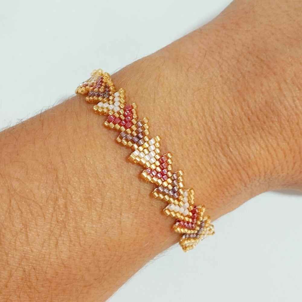 Alternative view of Pulsera ajustable flechitas delica Miyuki (Cinnamon)