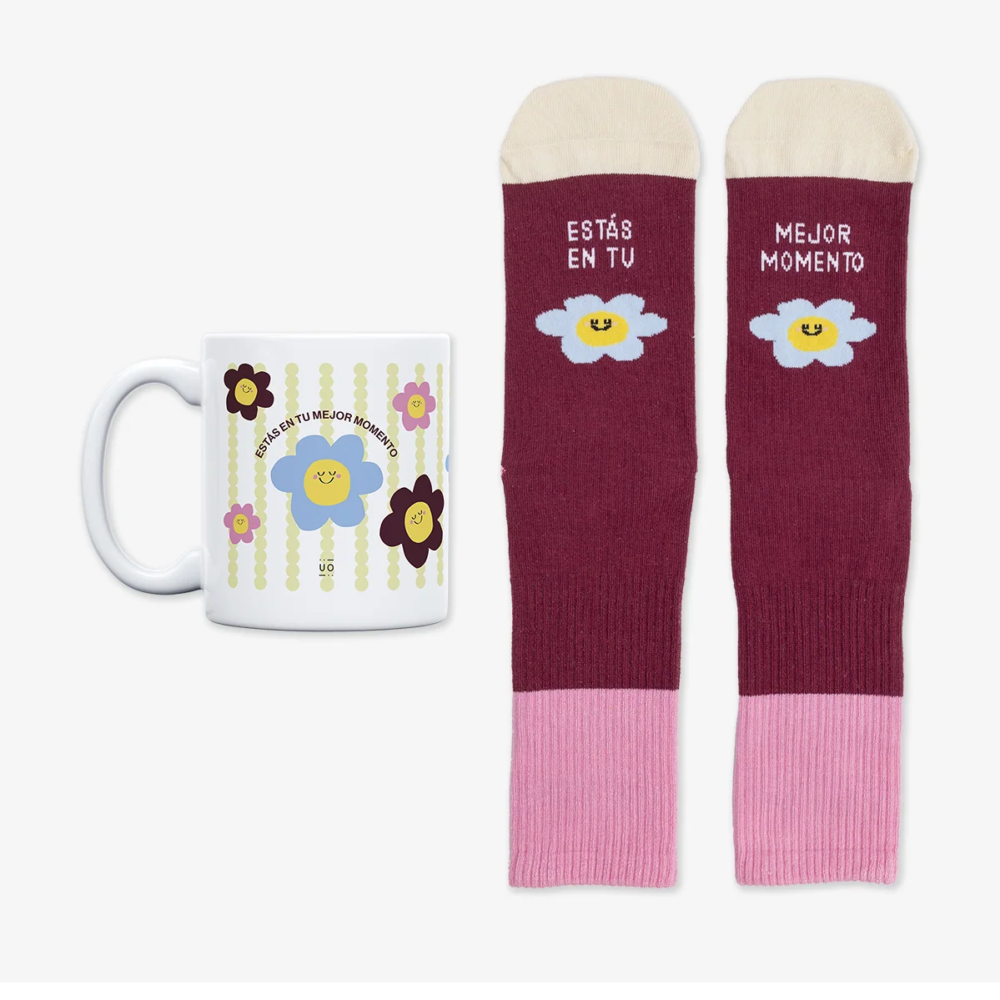 Pack calcetines+taza "Estás es tu mejor momento"